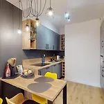 Z Tarasem I Widokiem Na Rzeke Wroapart-pl - With Terrace And River View Wroapart Apartment